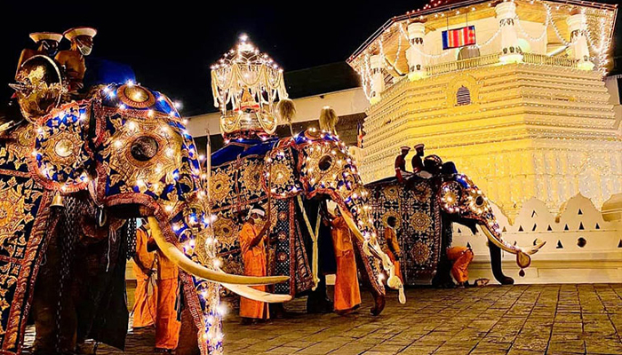 Kandy Esala Perahera 2026